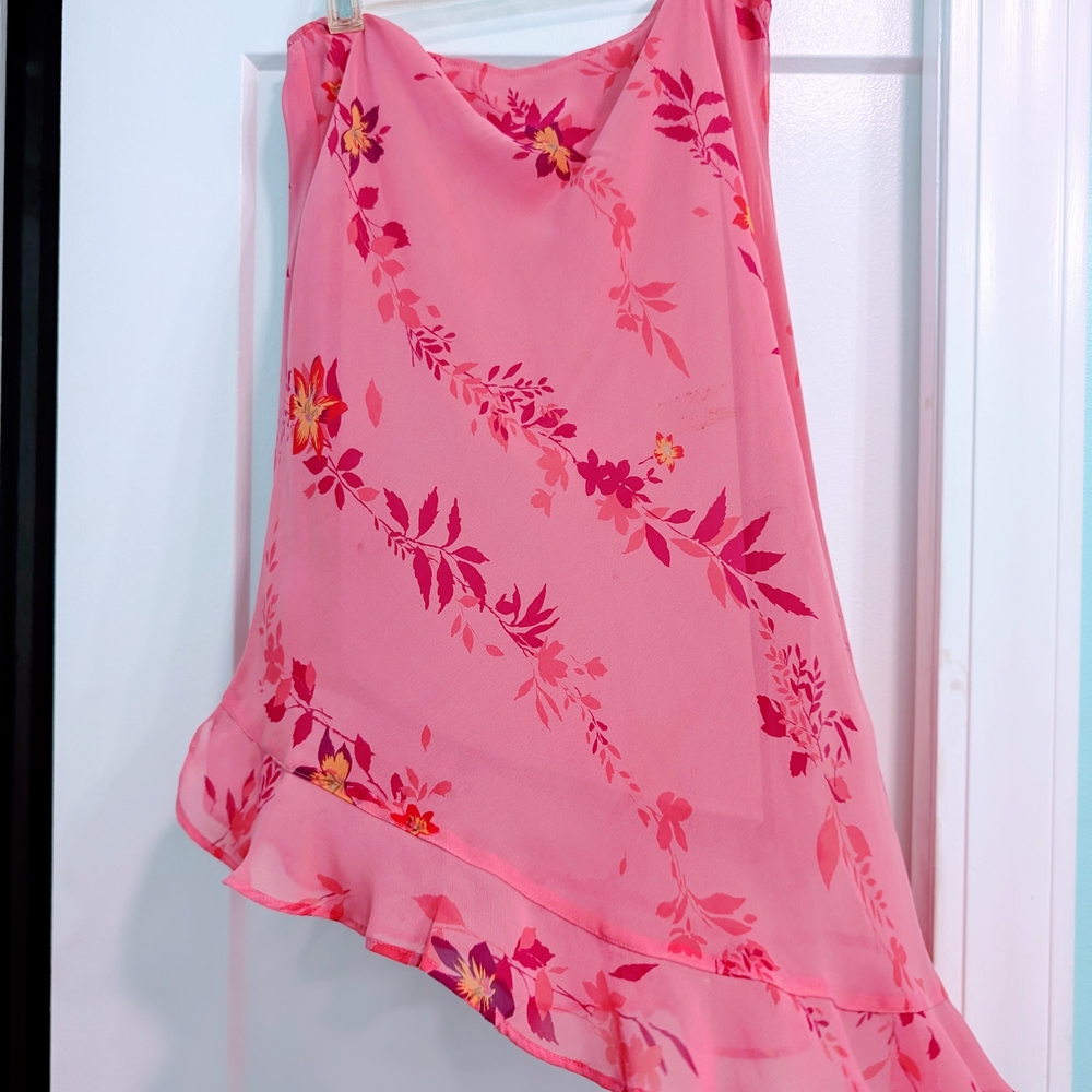 Express Pink Asymmetrical Ruffled Skirt - Picture 2 of 6